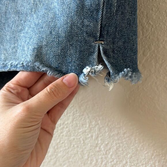 DL1961 High Rise Vintage Emilie Short size 4 - Picture 4 of 6